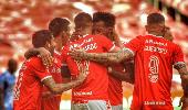 Inter volta ao Beira-Rio, goleia o Esportivo e garante vaga na final do returno